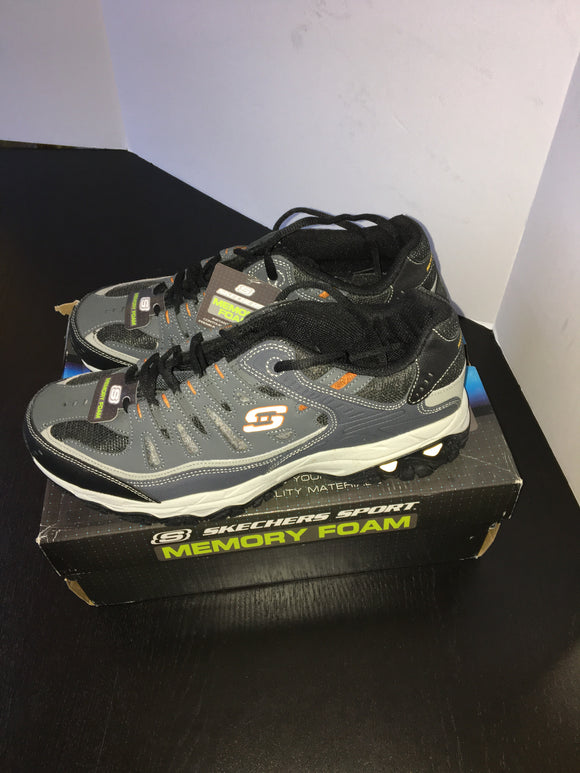 New Men Sketchers Sneakers